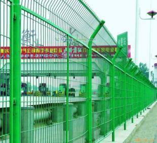 供應南京公路護欄網/臨時護欄網/公園護欄網_冶金礦產_世界工廠網中國產品信息庫